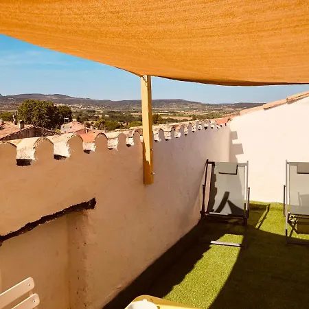 شقة Au Dernier Etage Avec Terrasse Et Belle Vue Sur Nature Environnante Roujan